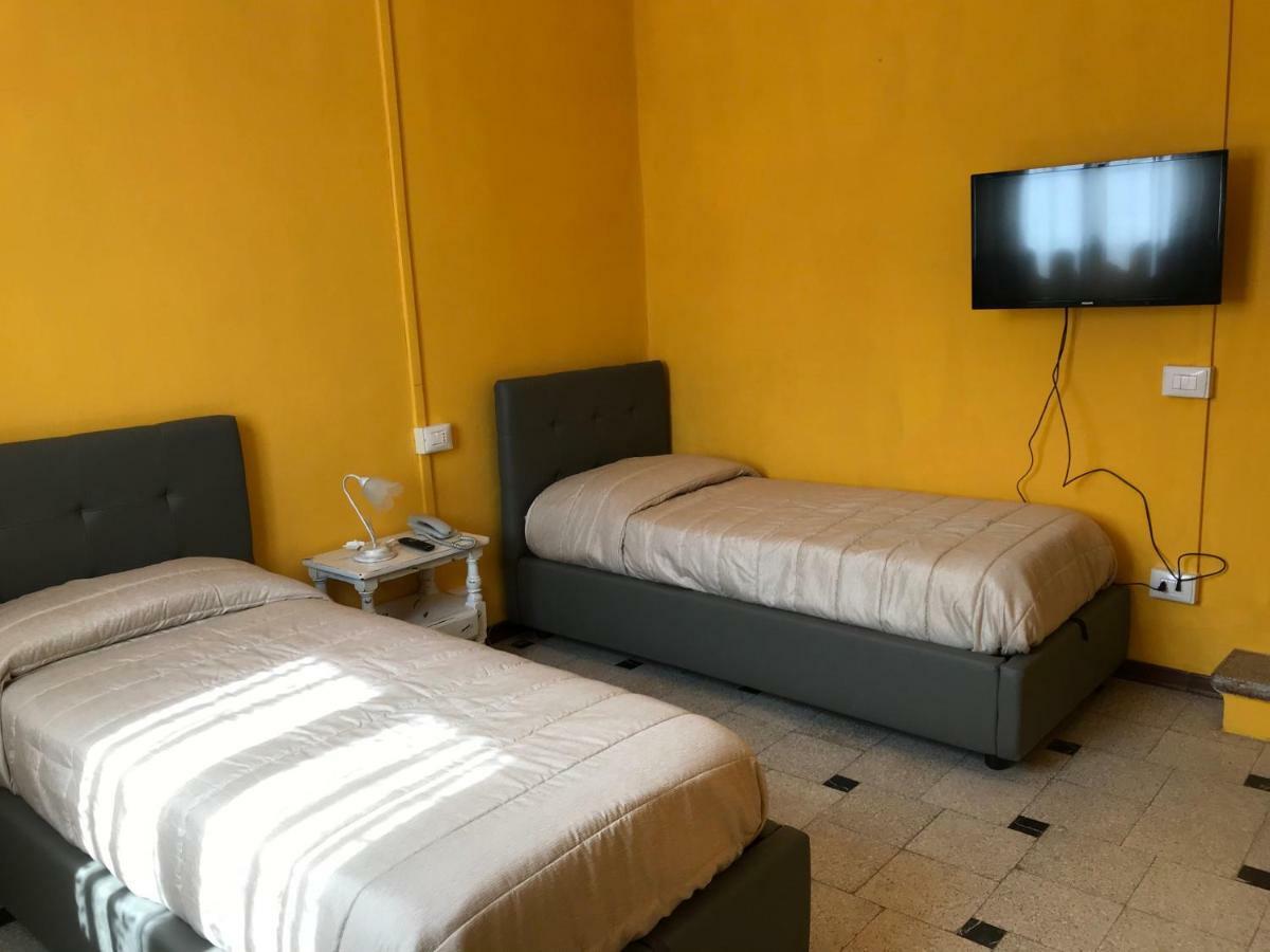 Albergo Antica Lanterna Castelnuovo di Garfagnana Ngoại thất bức ảnh